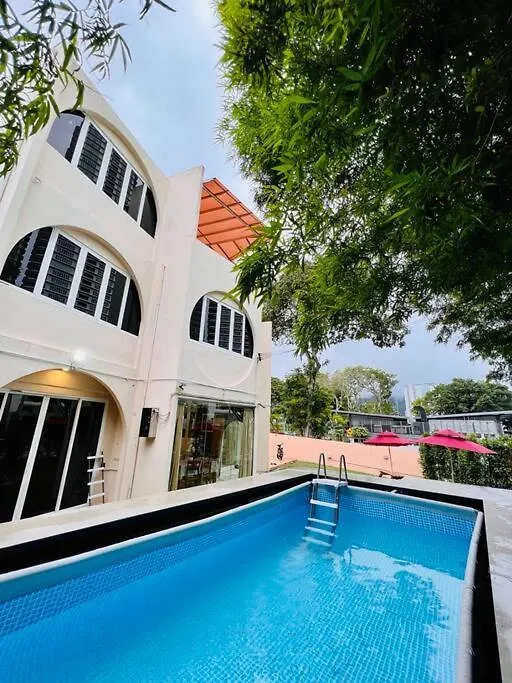 Holiday Villa - 2 Mins To Beach, Ktv, Private Pool, Free E-Scooter X 2 !!! Tanjung Bungah  Tanjung Bungah (Penang)